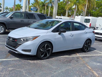 2023 Nissan Versa 1.6 SR