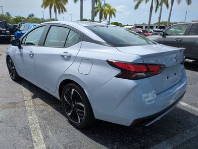 2023 Nissan Versa 1.6 SR