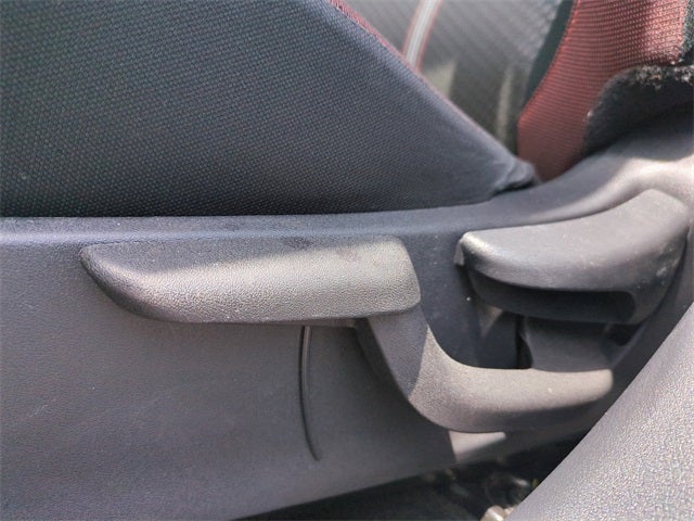 2023 Nissan Versa 1.6 SR