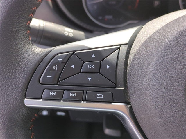 2023 Nissan Versa 1.6 SR