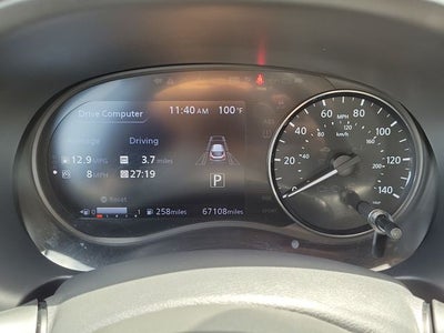 2021 Nissan Kicks SR