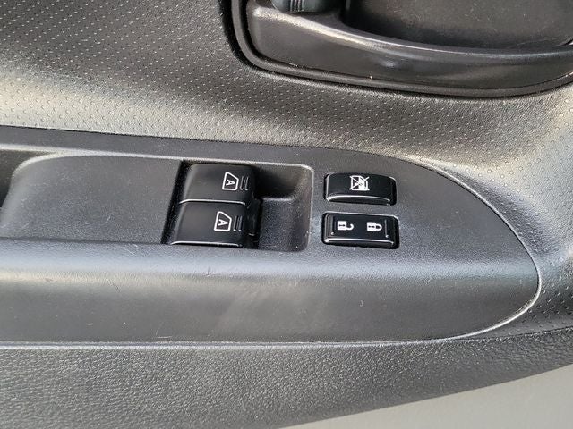 2021 Nissan NV200 S