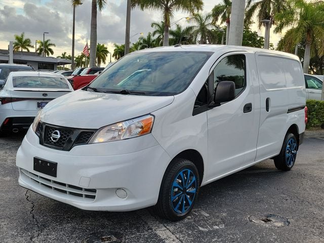 2021 Nissan NV200 S