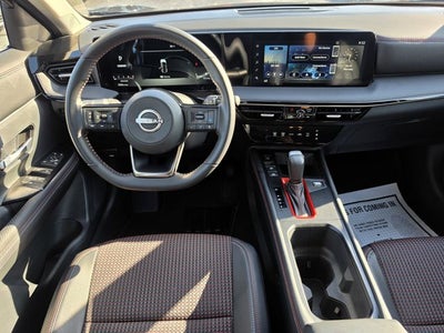 2025 Nissan Kicks SR