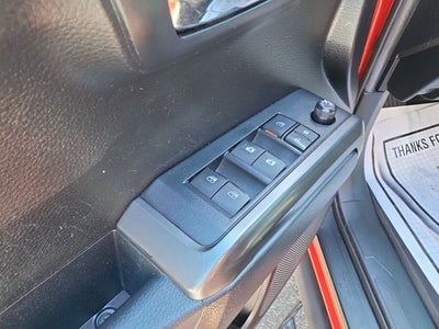 2022 Toyota Tacoma SR V6