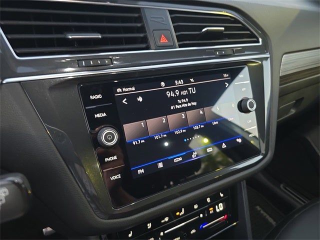 2023 Volkswagen Tiguan 2.0T SEL R-Line