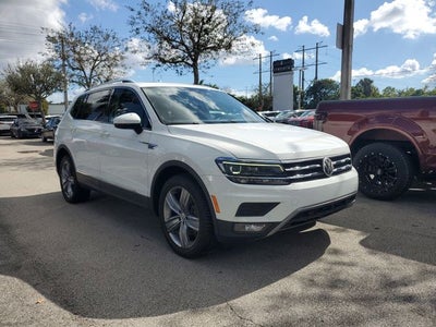 2018 Volkswagen Tiguan 2.0T SEL Premium