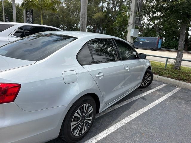 2014 Volkswagen Jetta 2.0L S