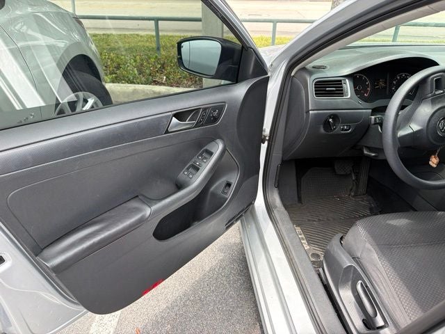 2014 Volkswagen Jetta 2.0L S