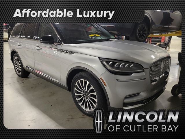 2023 Lincoln Aviator Standard