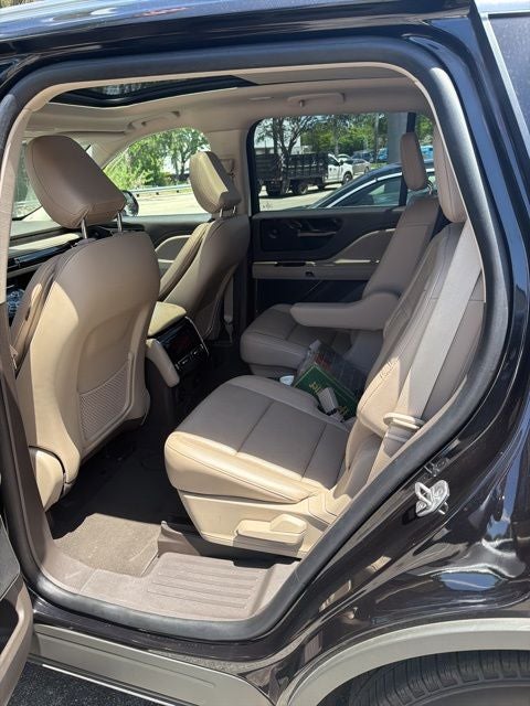 2022 Lincoln Aviator Reserve RWD's photo