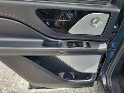2025 Lincoln Aviator Black Label
