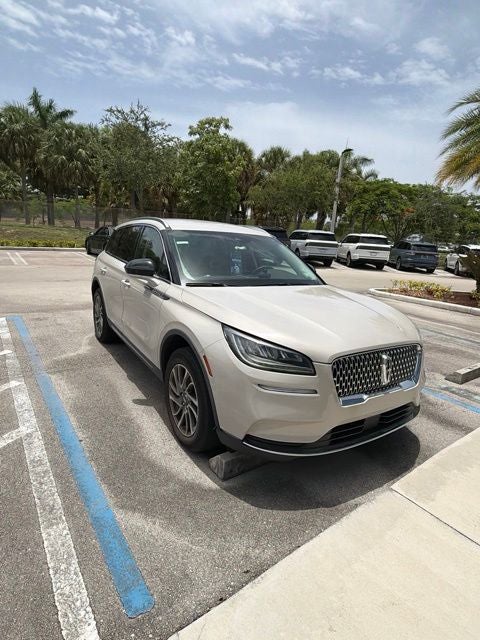 2022 Lincoln Corsair Standard