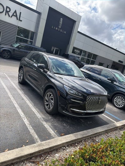 2023 Lincoln Corsair Standard