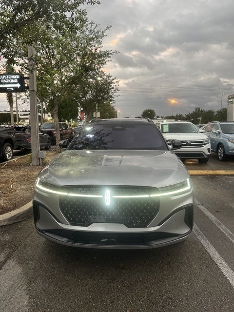 2024 Lincoln Nautilus Black Label