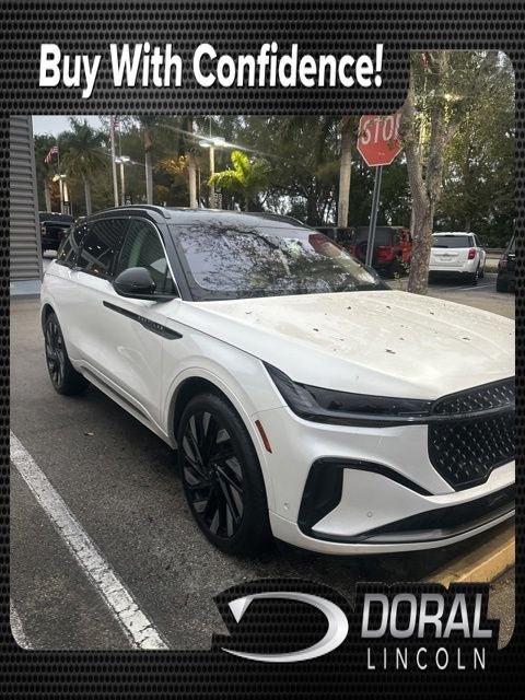 2024 Lincoln Nautilus Black Label