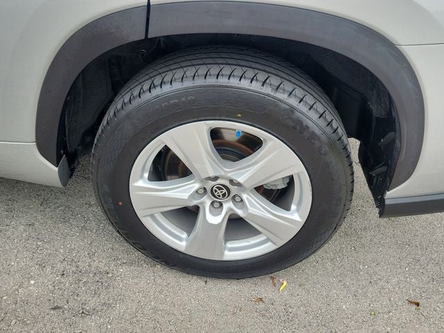 2021 Toyota Highlander L