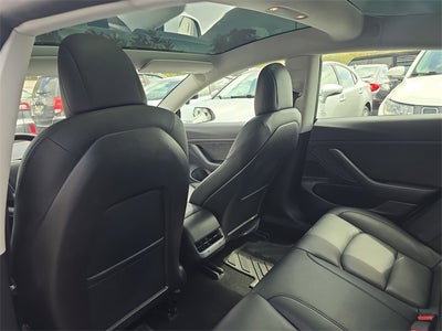 2020 Tesla Model 3 Standard Range Plus
