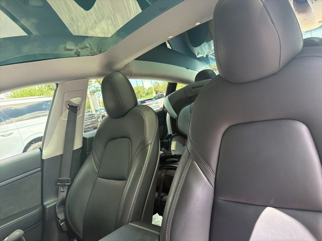 2021 Tesla Model 3 Standard Range Plus's photo