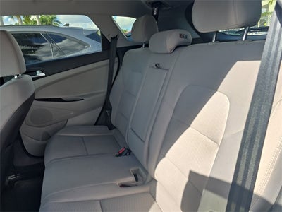 2021 Hyundai Tucson SE