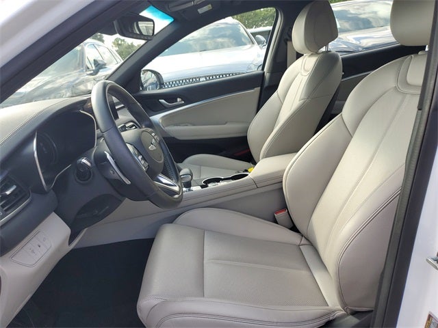 2023 Genesis G70 2.0T