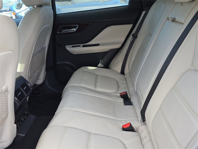 2017 Jaguar F-PACE 35t Prestige