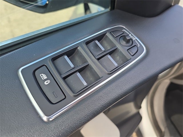 2017 Jaguar F-PACE 35t Prestige