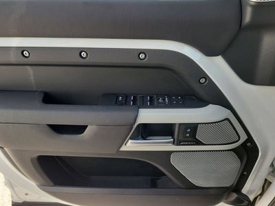 2024 Land Rover Defender 130 S