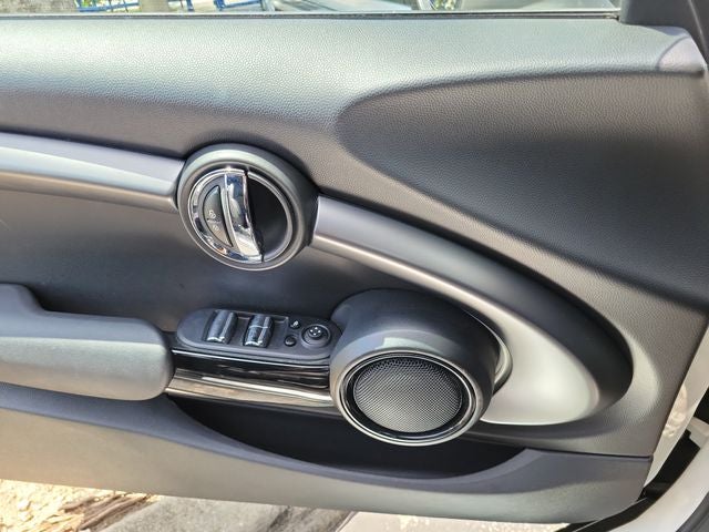 2023 MINI Cooper S Signature