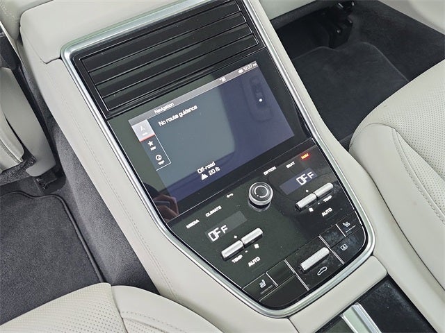 2021 Porsche Panamera GTS