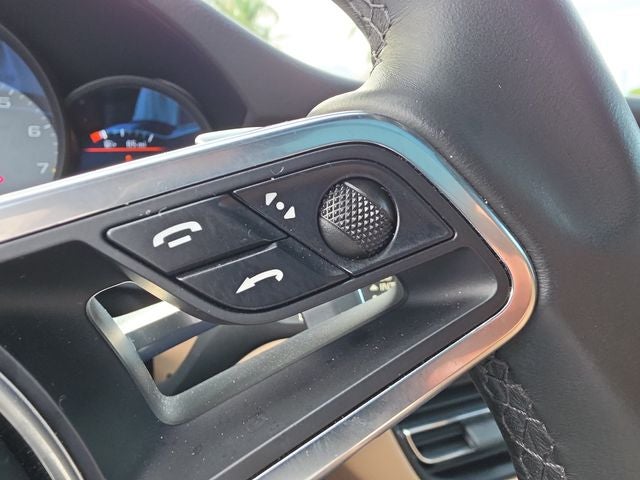 2020 Porsche Macan S