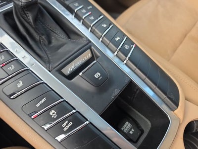 2020 Porsche Macan S
