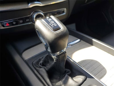 2018 Volvo XC60 T6 Momentum