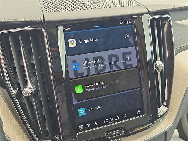 2022 Volvo XC60 B5 Inscription