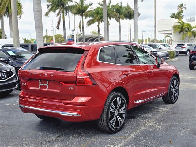 2022 Volvo XC60 B5 Inscription