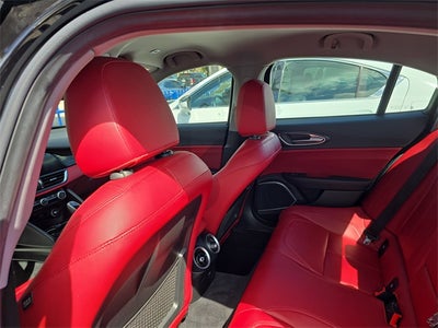 2020 Alfa Romeo Giulia Base