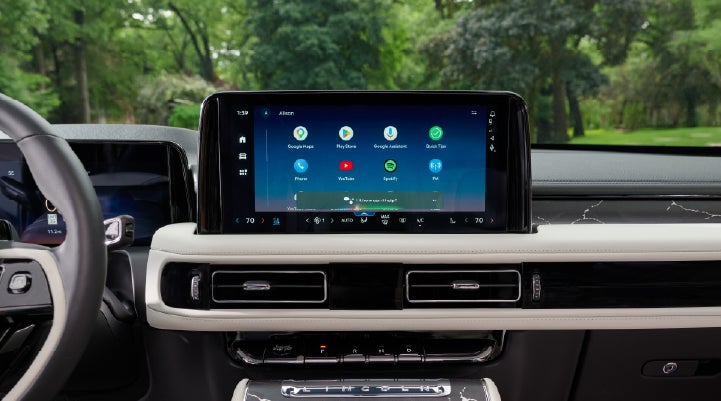 The center touchscreen inside a 2027 Lincoln Aviator® Black Label™ SUV | Doral Lincoln in Doral FL