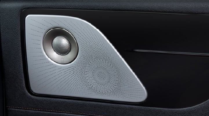 A close-up view of the available Revel® Ultima 3D Audio System. | Doral Lincoln in Doral FL