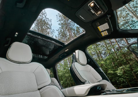 The front seats of a 2027 Lincoln Aviator® Black Label™ SUV | Doral Lincoln in Doral FL